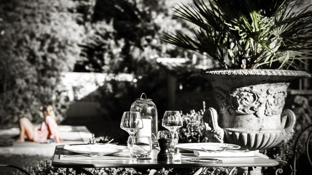 La Bastide De Boulbon Hotel Exterior photo