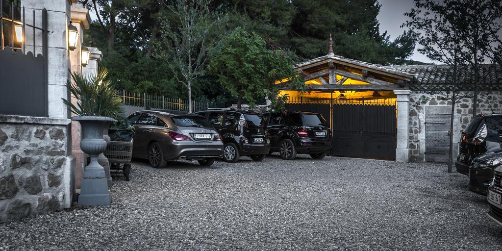La Bastide De Boulbon Hotel Exterior photo
